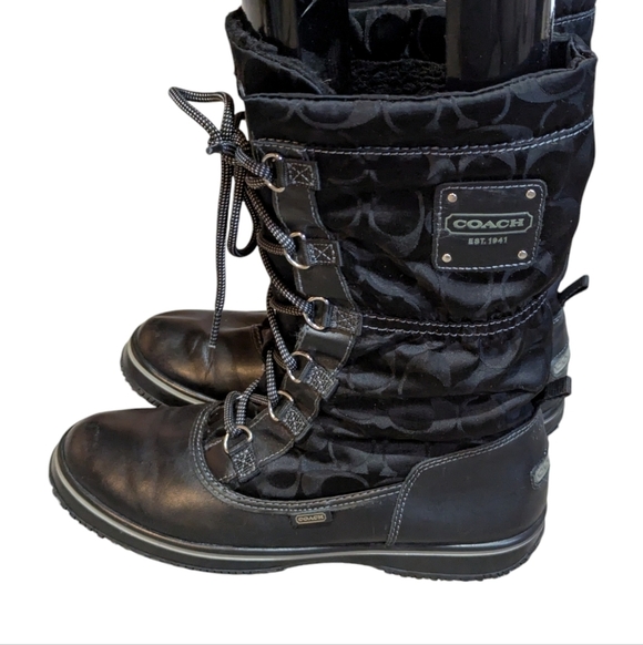 Coach Shaine Water Resistant Snow Boots size 7.5 Black Signature Print Preppy - Picture 2 of 9